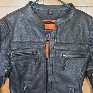 Womens M Black Leather, First Clasics, Jacket with Zip Out Liner